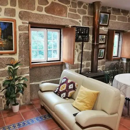 River House 度假居 *